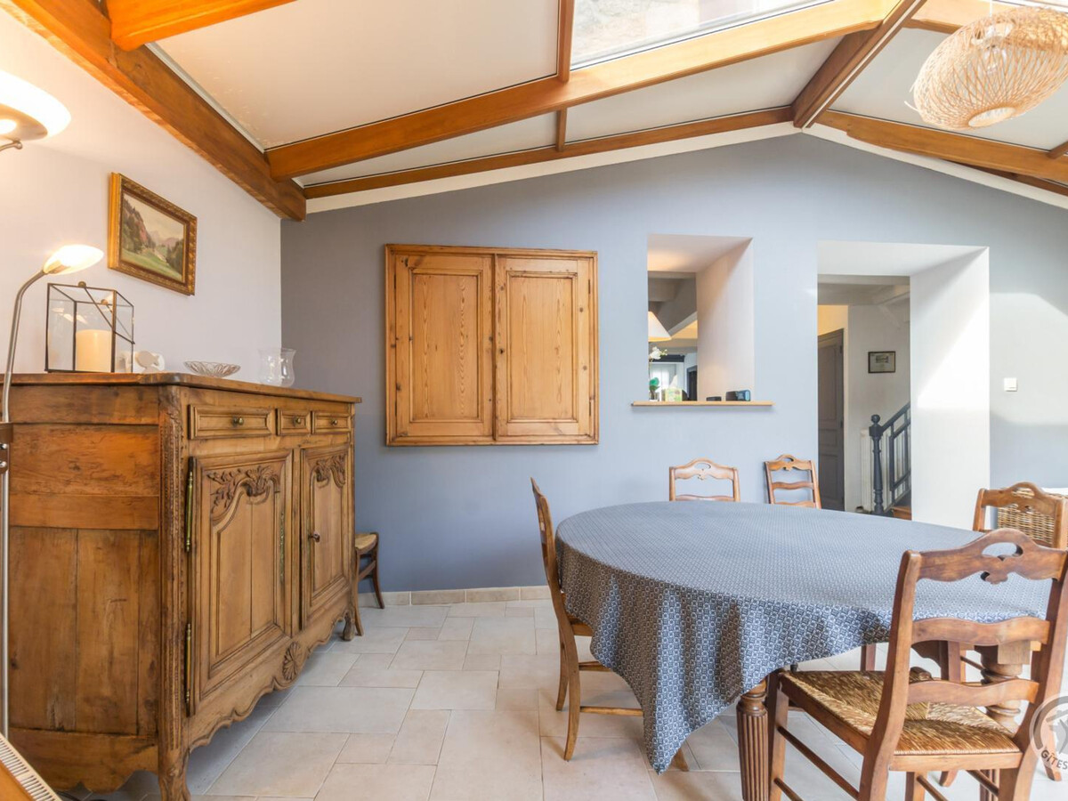 Maison mitoyenne 3 niveaux, jardin clos - Barfleur - Photo 12