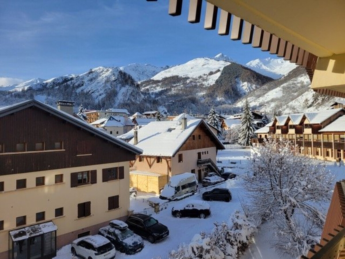 Appartement 2 pièces Valloire, balcon sud et parking - Photo 3