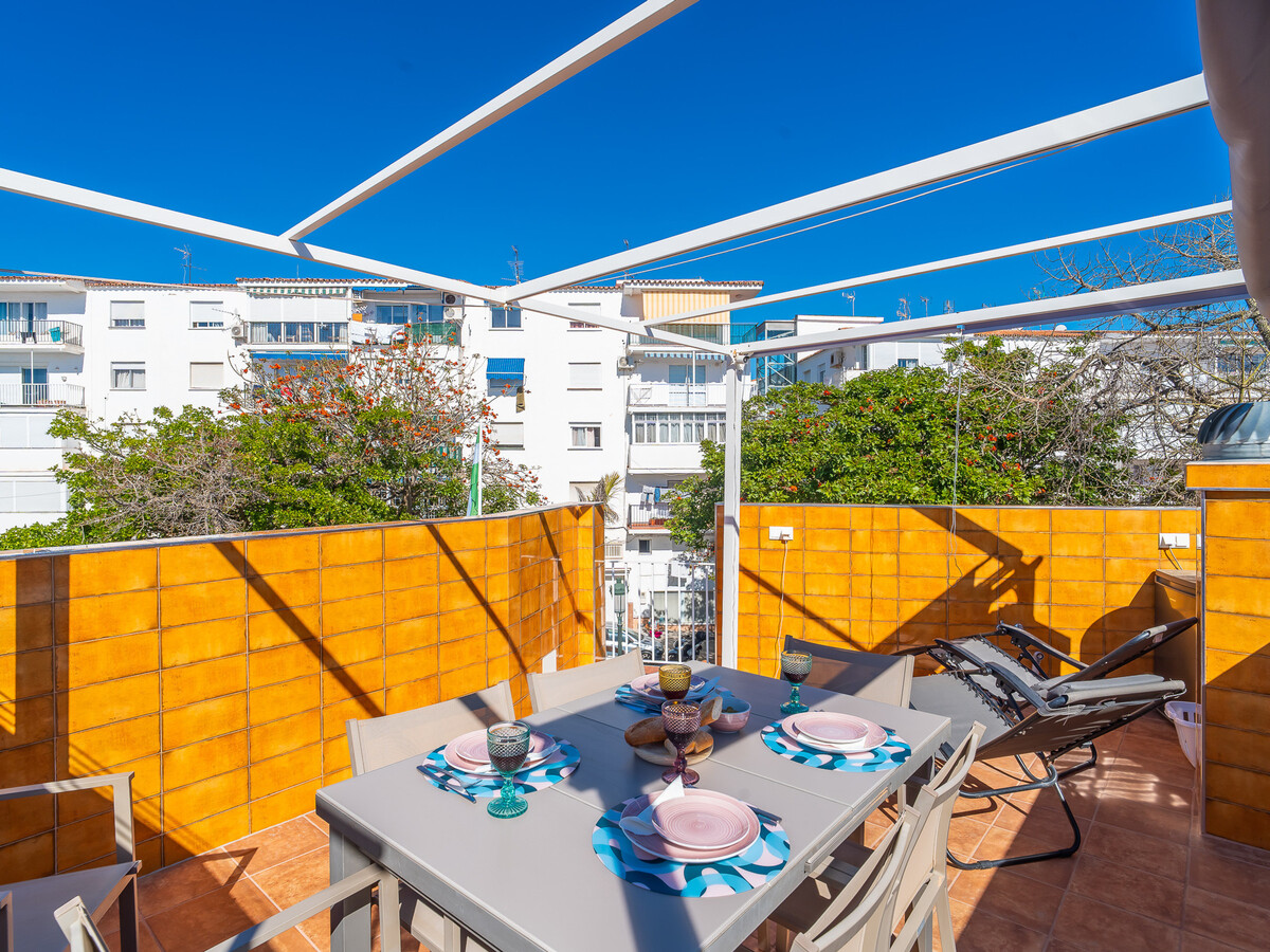 Maison 200 m² avec terrasse rooftop, centre Nerja - Photo 1