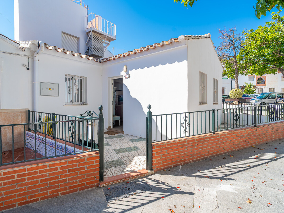 Maison 200 m² avec terrasse rooftop, centre Nerja - Photo 29
