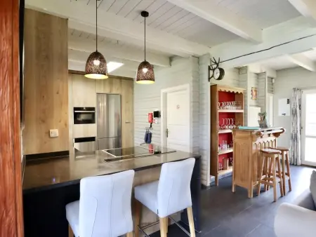 Chalet Myrabelle en bordure de forêt à Biron, pour 8 personnes : photo 10