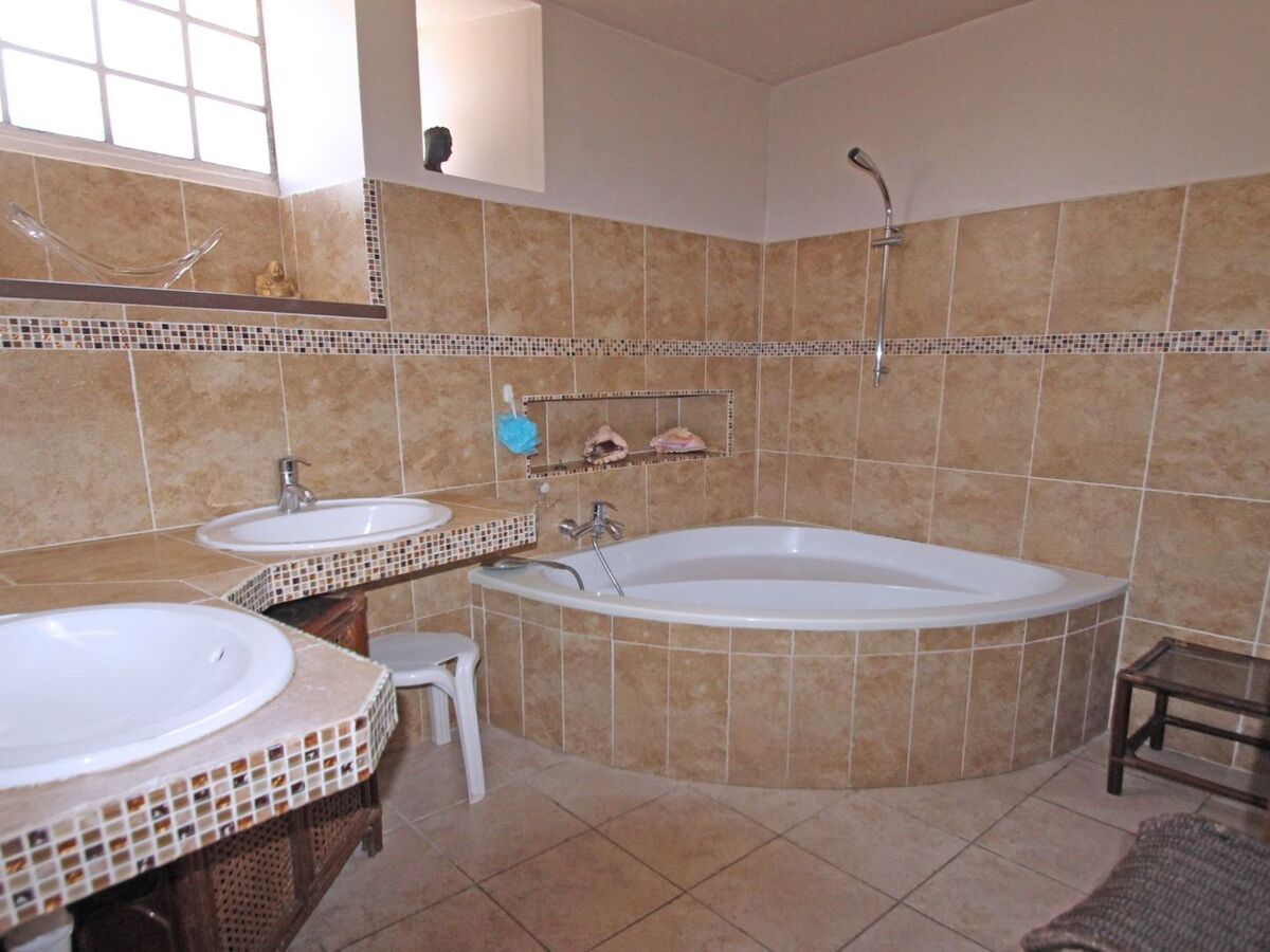 Maison 5 pers avec piscine privée à 50m de la plage - Photo 15
