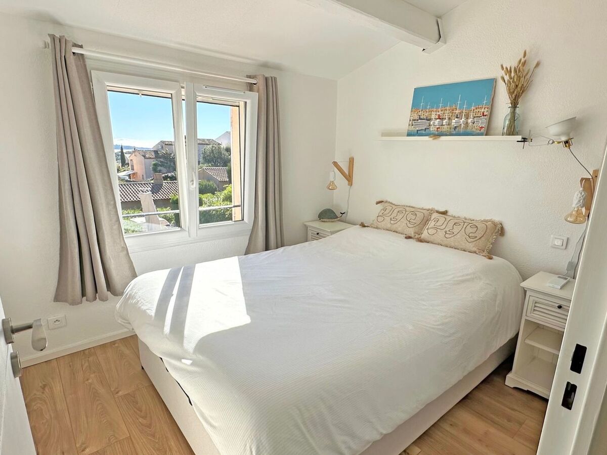 Mazet 2 chambres vue mer avec piscine à Sainte-Maxime - Photo 15