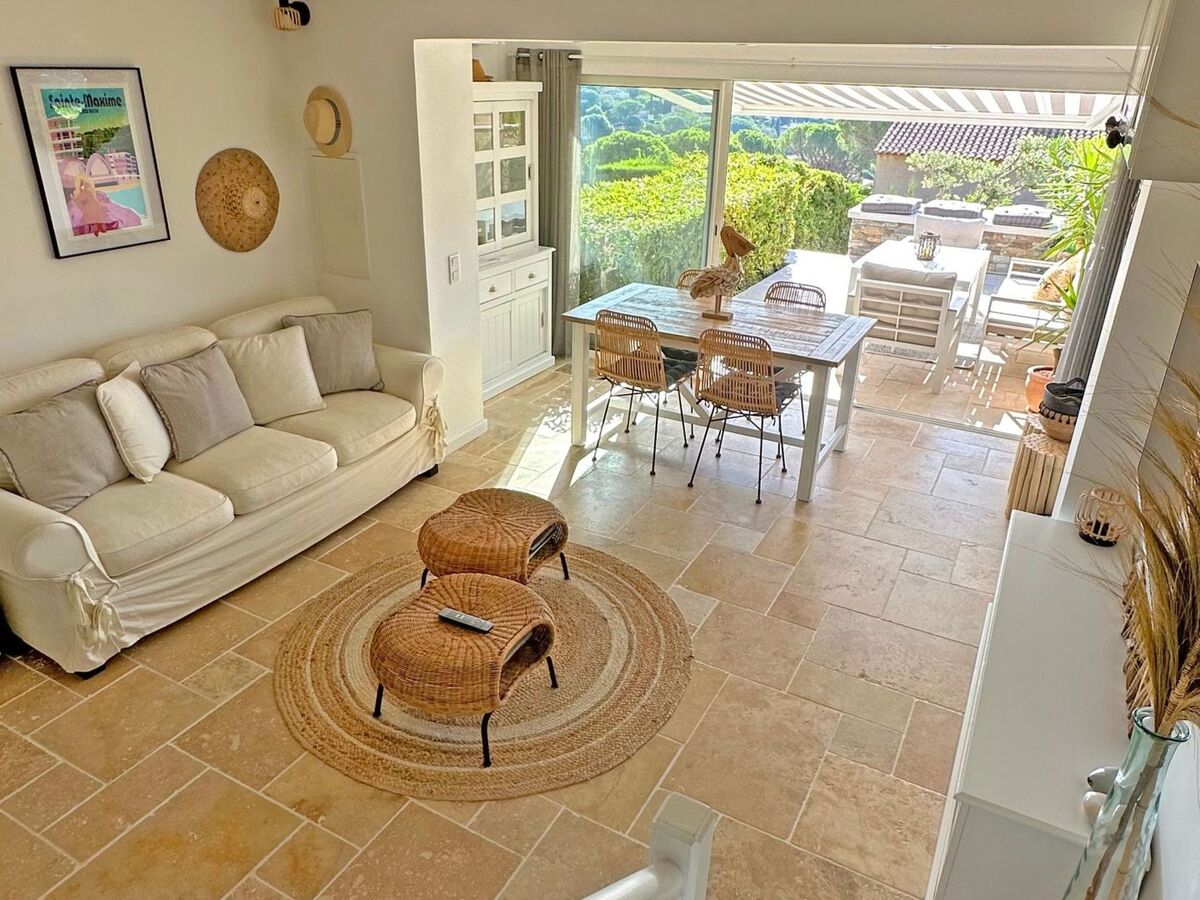Mazet 2 chambres vue mer avec piscine à Sainte-Maxime - Photo 18