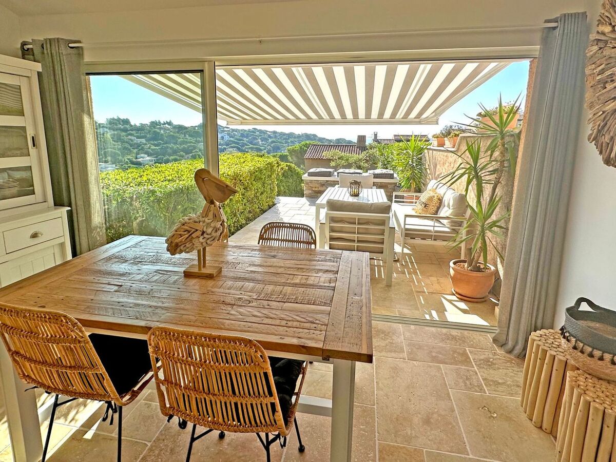Mazet 2 chambres vue mer avec piscine à Sainte-Maxime - Photo 19