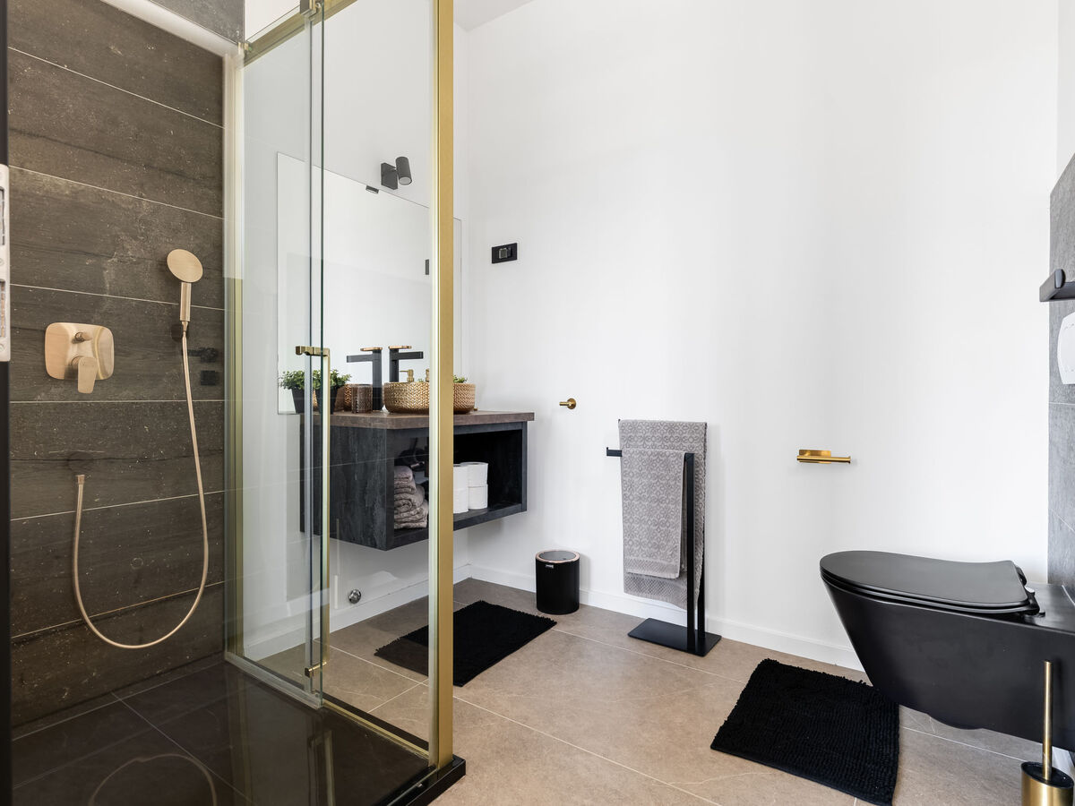 Villa Nikoleta avec piscine privée à Tribunj - Photo 36