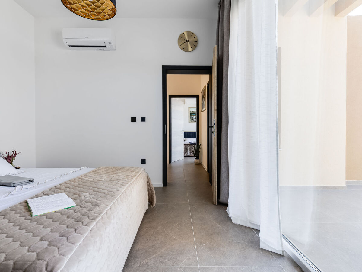 Villa Nikoleta avec piscine privée à Tribunj - Photo 45