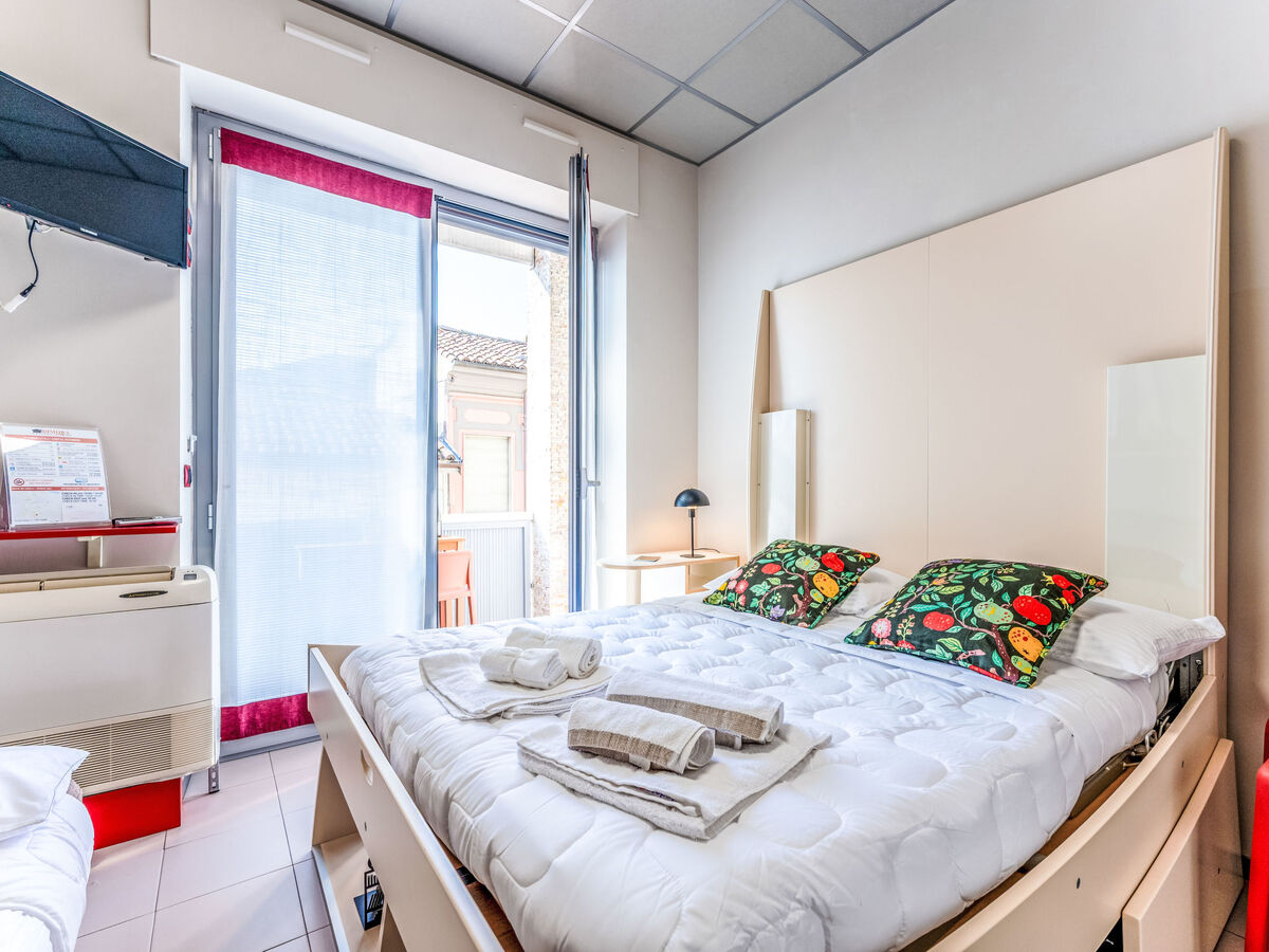 Domus Talenti – Studio moderne au cœur d'Alba - Photo 4