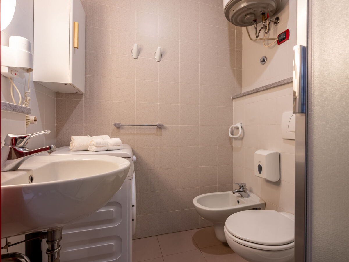 Domus Talenti – Studio moderne au cœur d'Alba - Photo 24