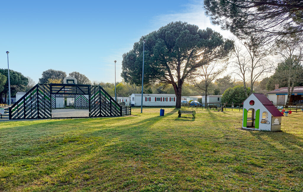 Mobil-home 4 personnes avec piscine chauffée à La Tremblade - Photo 18