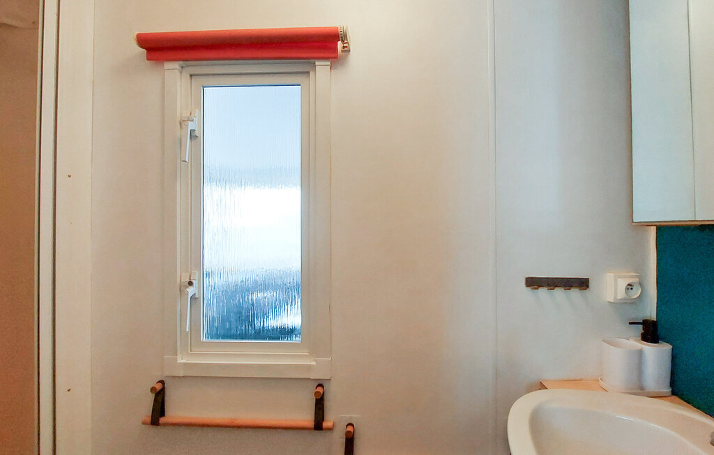 Mobil-home 4 personnes avec piscine chauffée à La Tremblade - Photo 24
