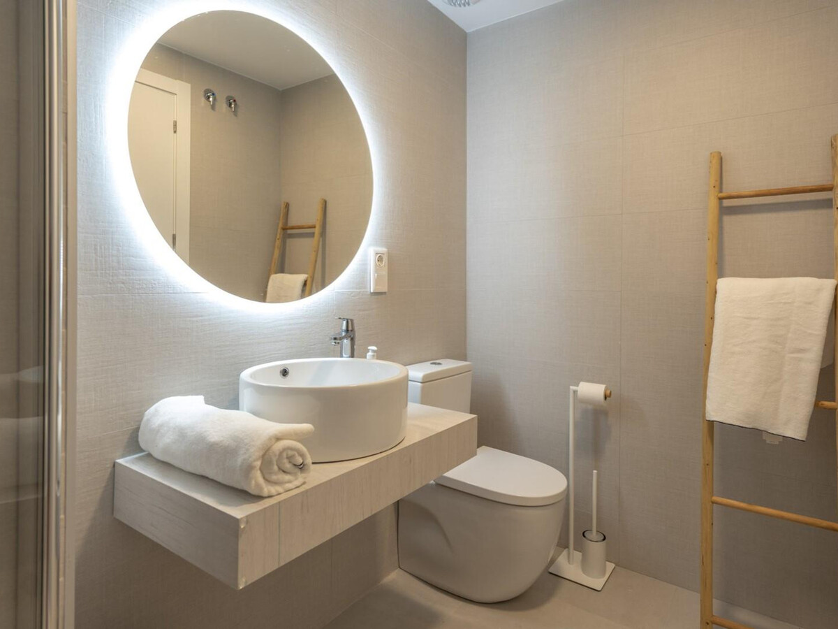 Appartement 4 pers. à 200 m de la plage, piscine commune - Photo 11