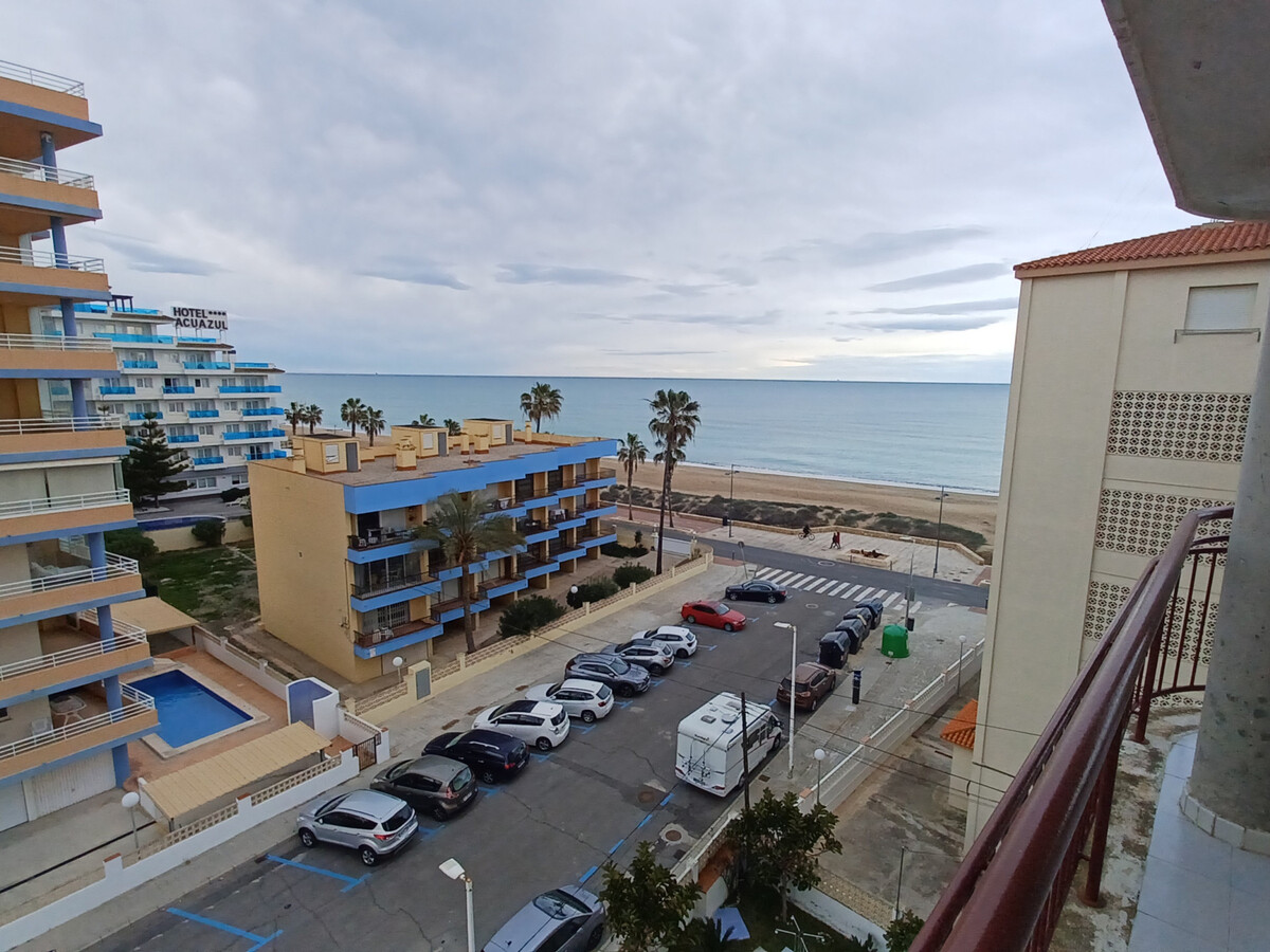 Appartement 3 chambres à Peñíscola, 2e ligne de plage - Photo 1