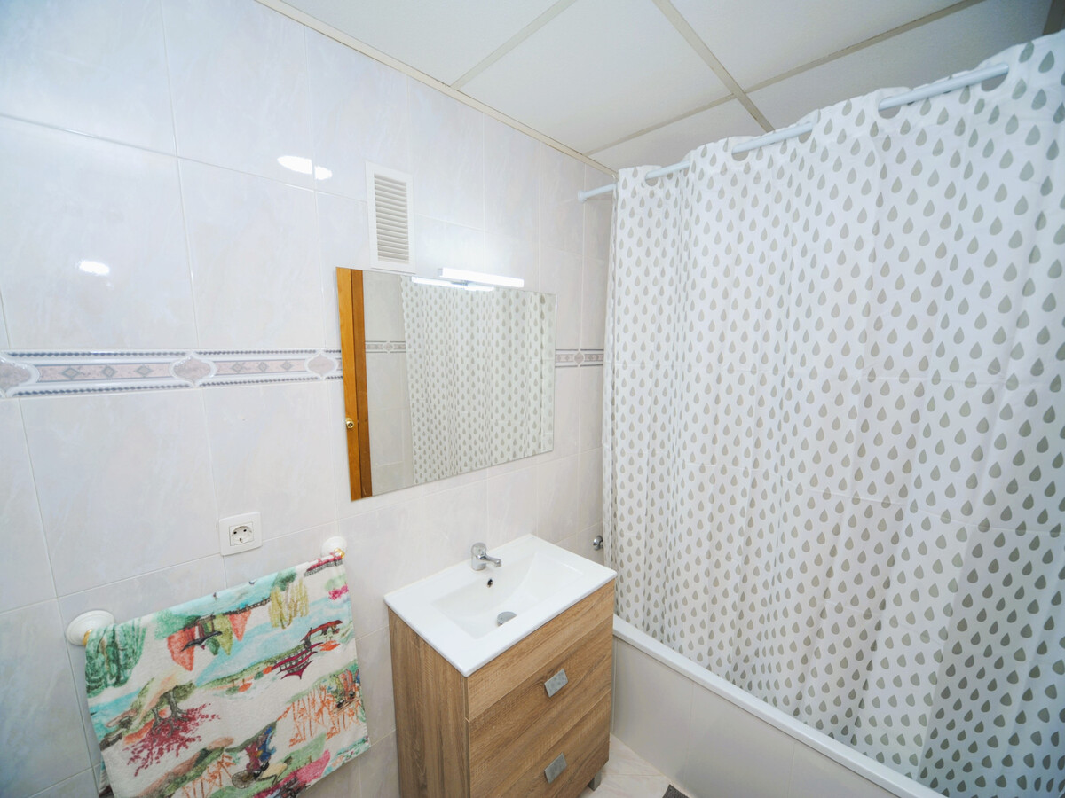 Appartement 4 pers. avec terrasse à 400 m de la plage - Photo 5