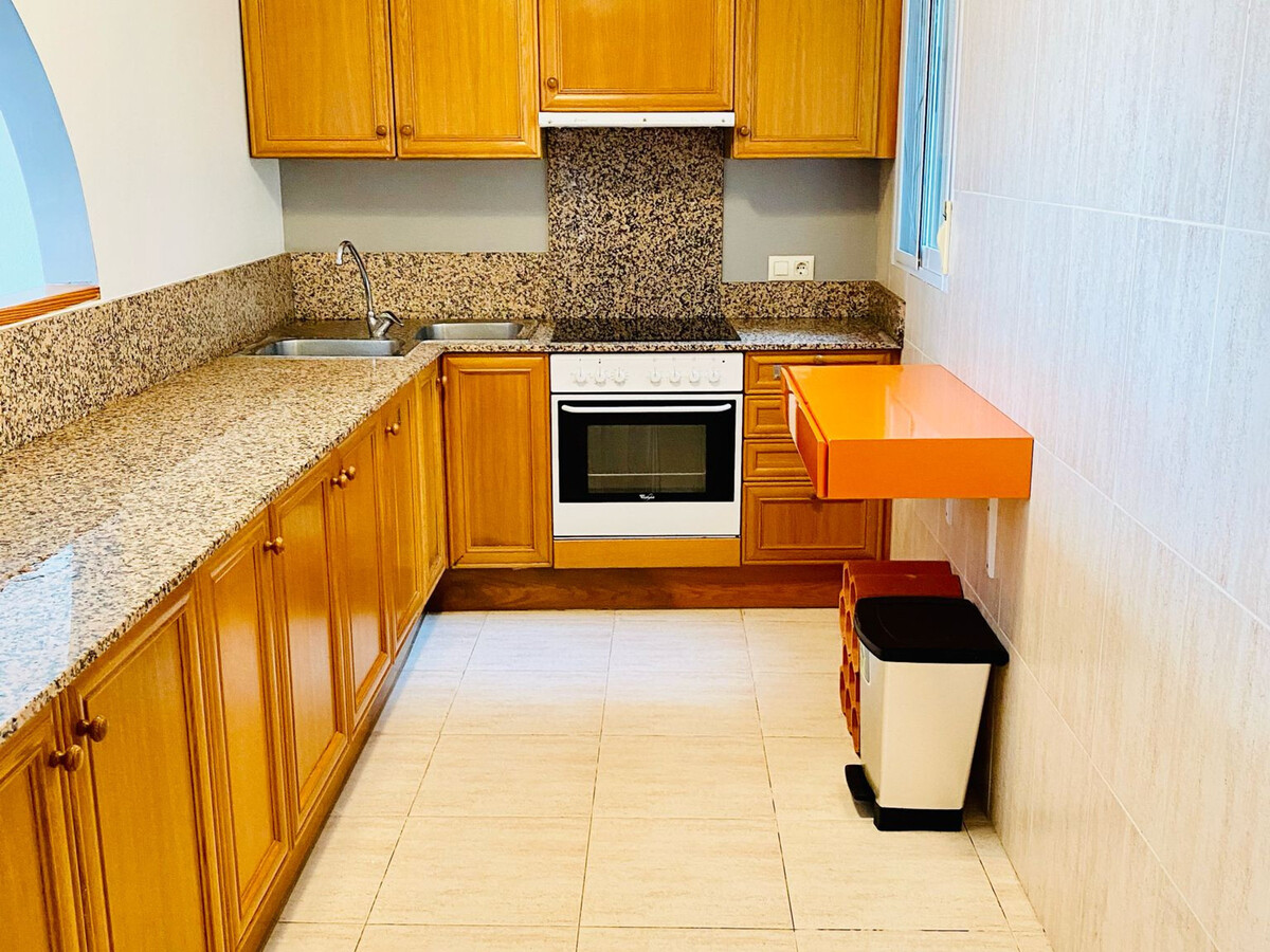 Appartement 4 chambres, terrasse 15 m² à Peñíscola - Photo 2