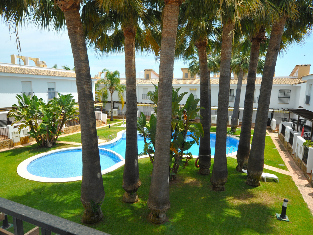 Maison mitoyenne 6 pers. avec terrasse et piscine - Photo 22