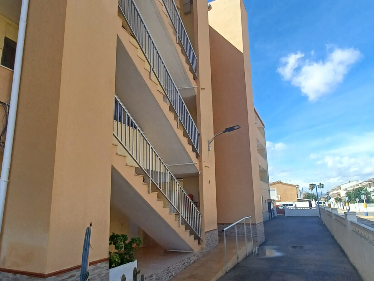 Appartement 40m² à Peñíscola, balcon et piscine été - Photo 6