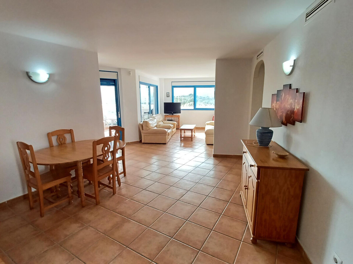 Appartement 3 ch, 130 m², piscine chauffée toute l'année - Photo 6