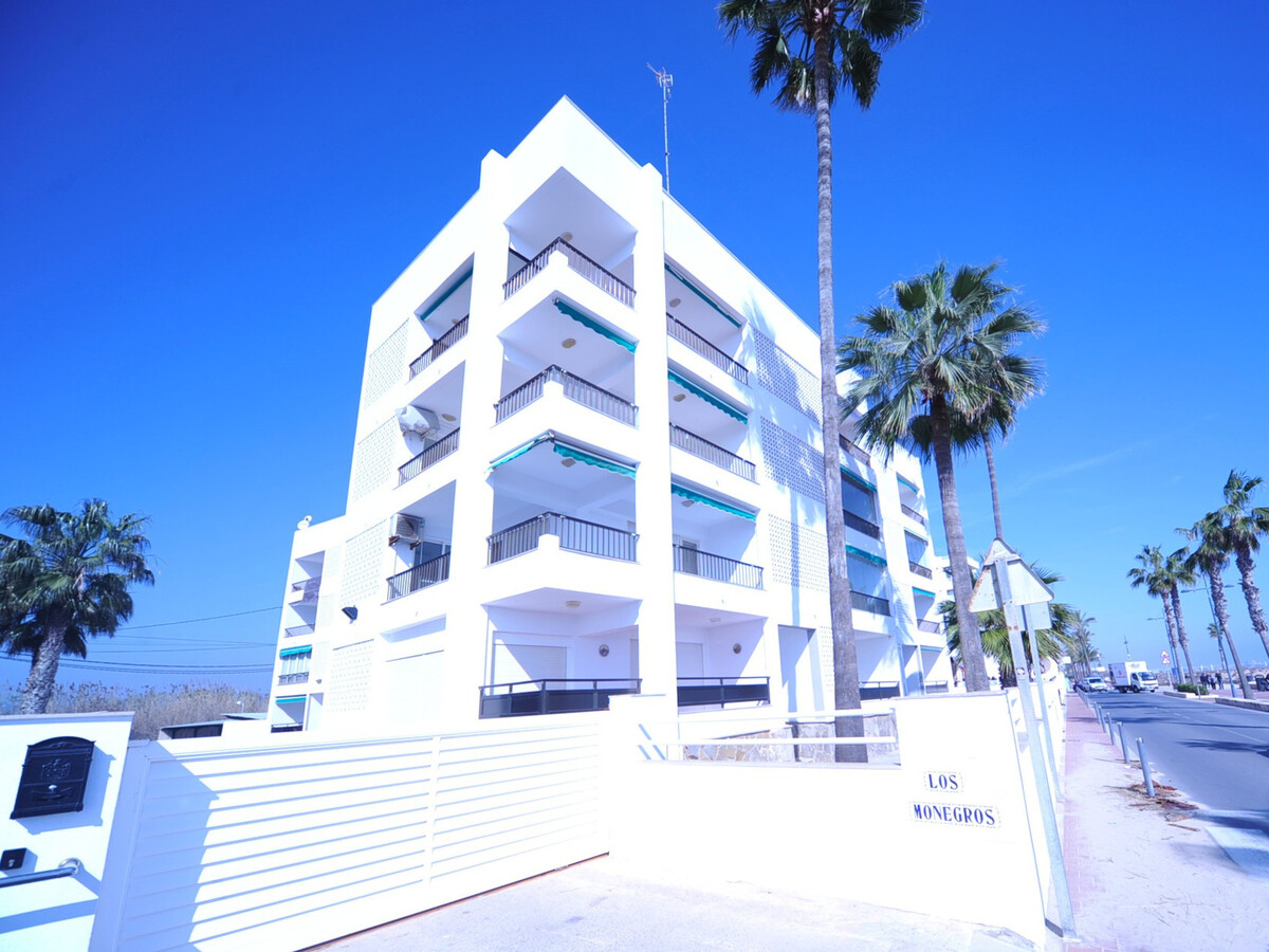 Appartement 3 chambres en 1ère ligne de plage à Peñíscola - Photo 2