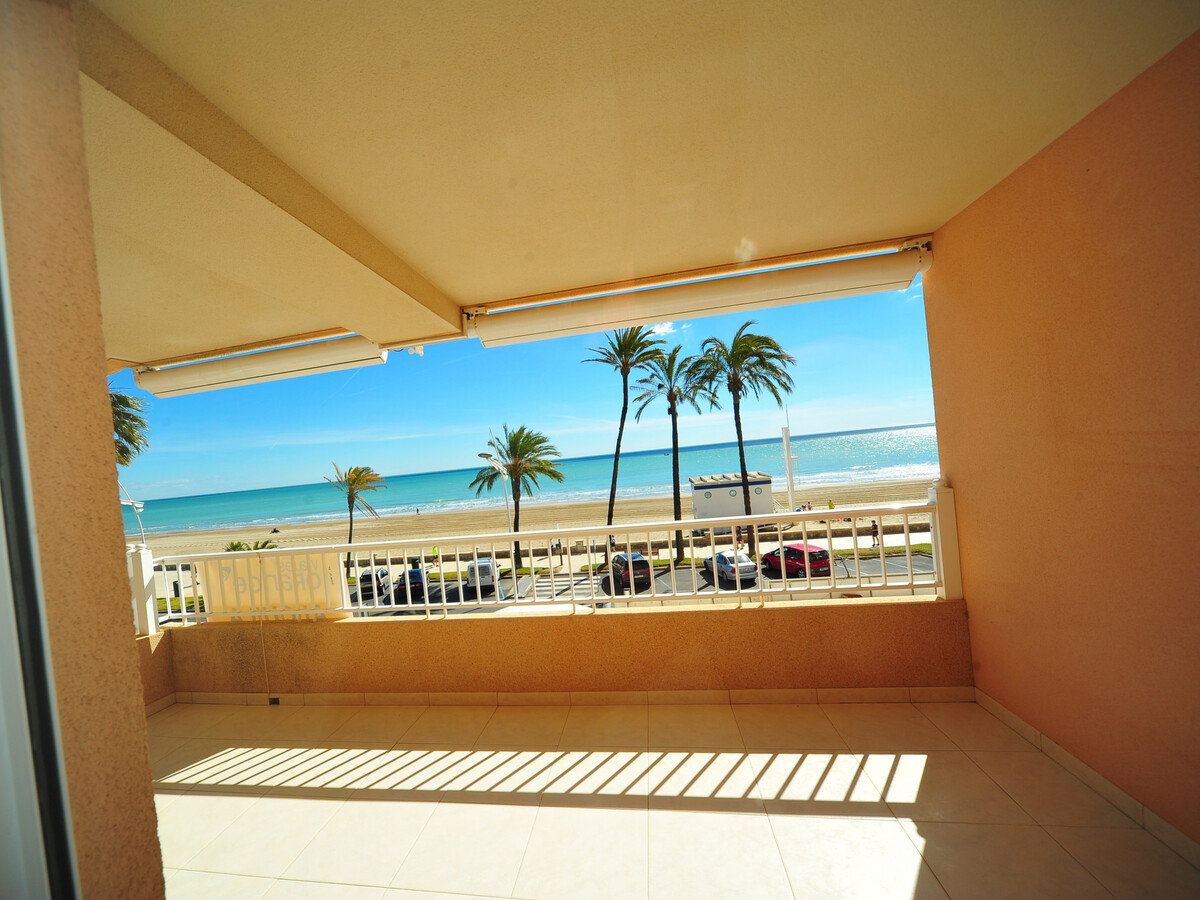 Appartement 4 pers. à 50m de la plage, piscine et parking - Photo 4