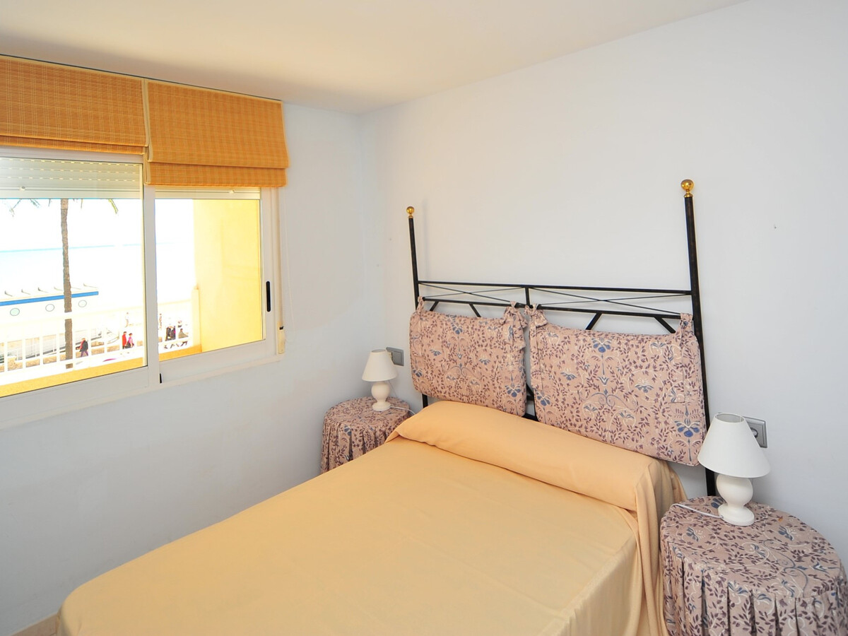 Appartement 4 pers. à 50m de la plage, piscine et parking - Photo 5