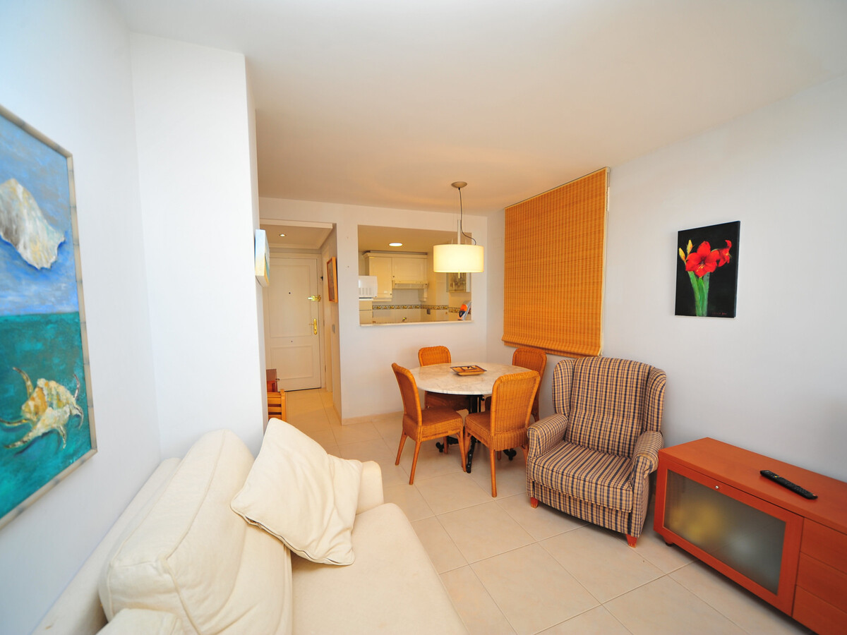 Appartement 4 pers. à 50m de la plage, piscine et parking - Photo 6