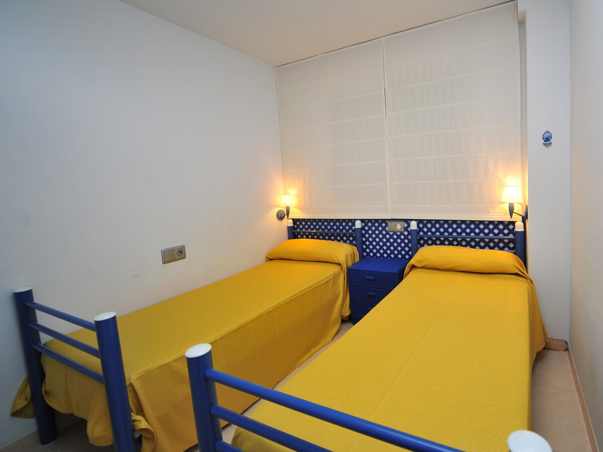 Appartement 4 pers. à 50m de la plage, piscine et parking - Photo 10
