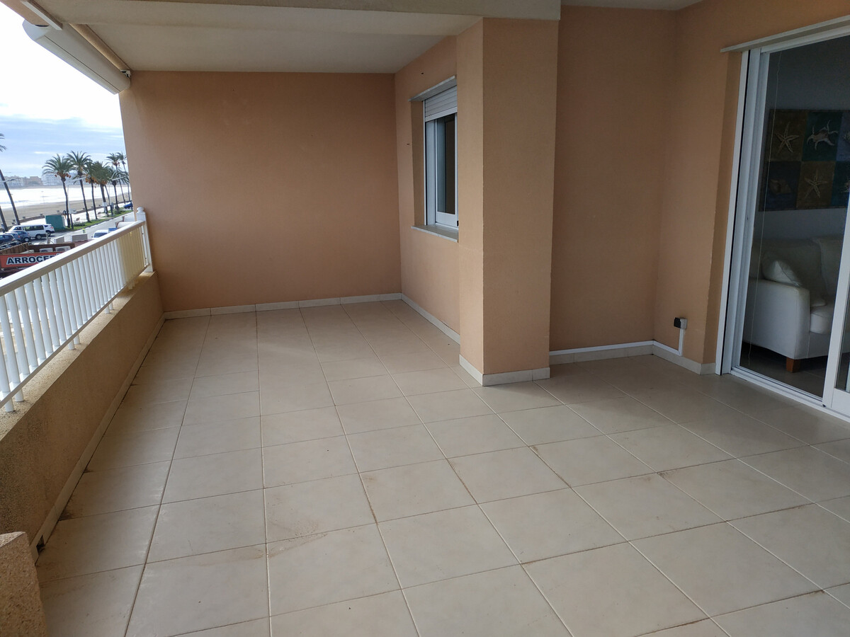 Appartement 4 pers. à 50m de la plage, piscine et parking - Photo 14