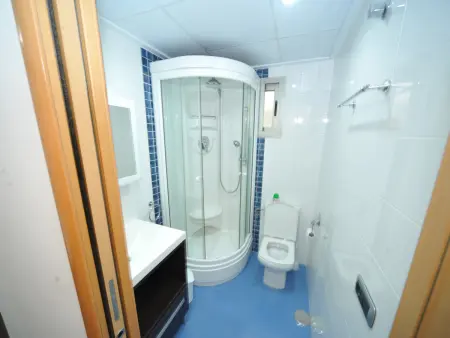 Appartement 6 pers. à 50 m de la plage, parking couvert : photo 17