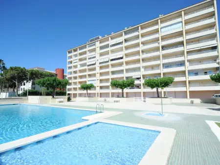 Appartement 3 chambres 7 pers. – Piscine et parking : photo 4