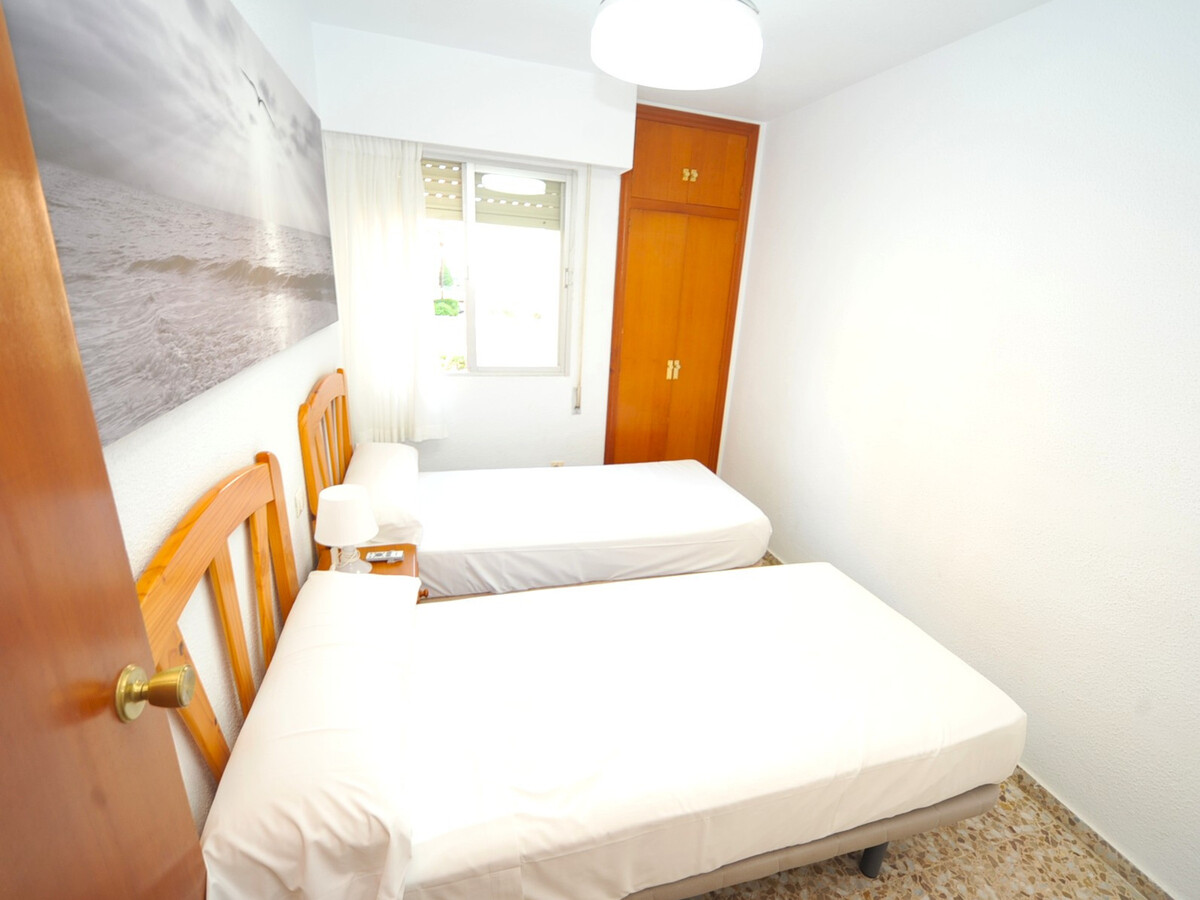 Appartement 3 chambres à 500 m de la plage, piscine - Photo 10