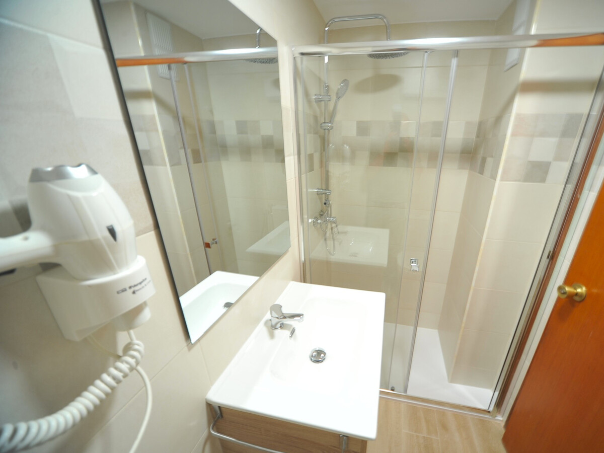 Appartement 3 chambres à 500 m de la plage, piscine - Photo 21
