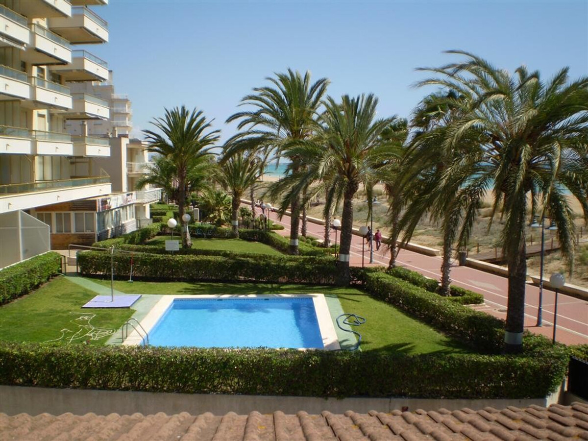 Appartement 5 pers. à 30m de la plage, terrasse et parking - Photo 3