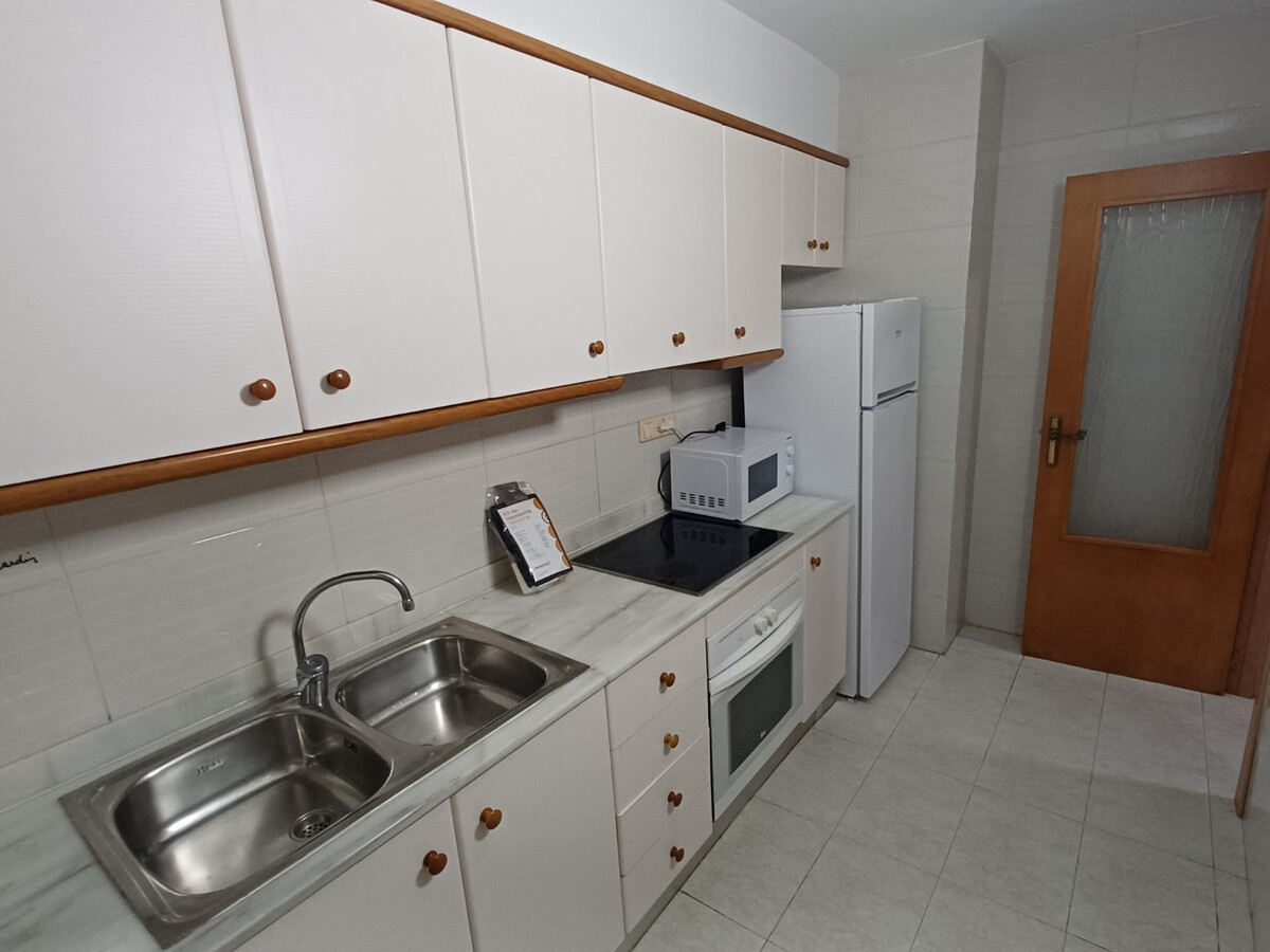 Appartement 5 pers. à 30m de la plage, terrasse et parking - Photo 13