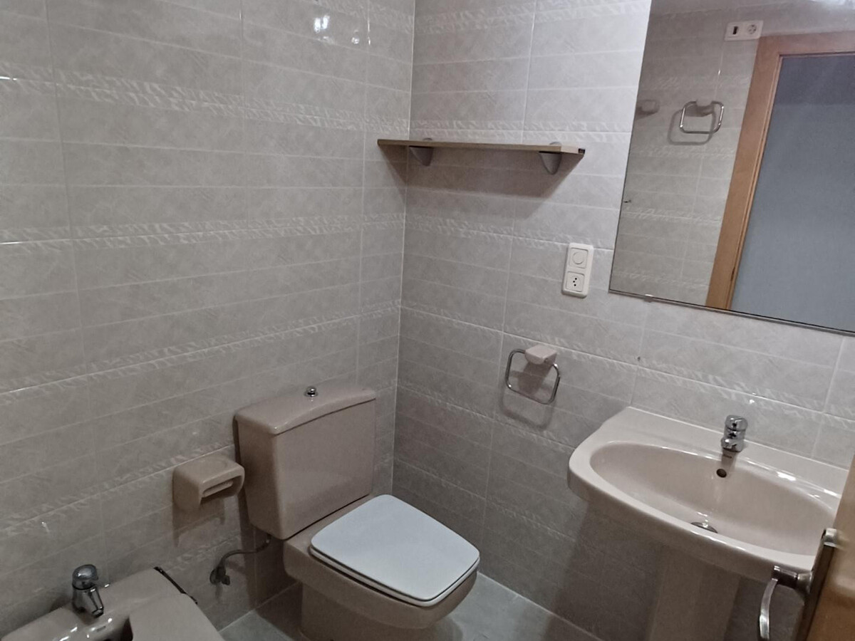 Appartement 5 pers. à 30m de la plage, terrasse et parking - Photo 18