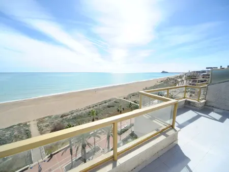 Location appartement à Peniscola, Appartement bord de mer avec parking et climatisation