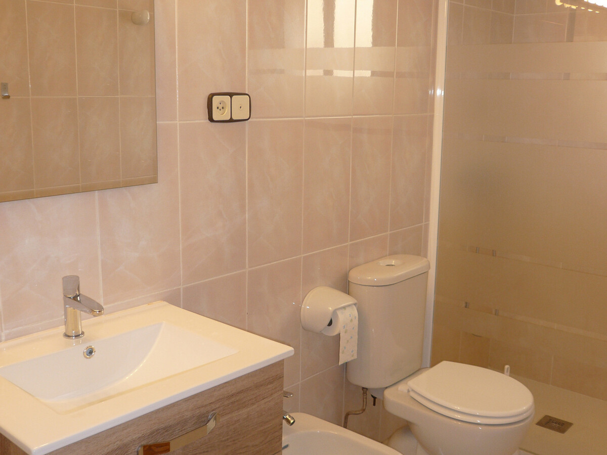 Appartement 8 pers, 3 ch, piscine et jardin à Alcossebre - Photo 21