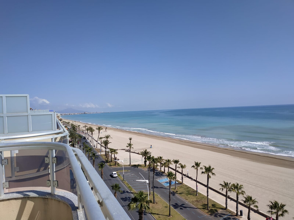 Penthouse Peñíscola : 2 ch, terrasse vue mer, 50 m plage - Photo 2