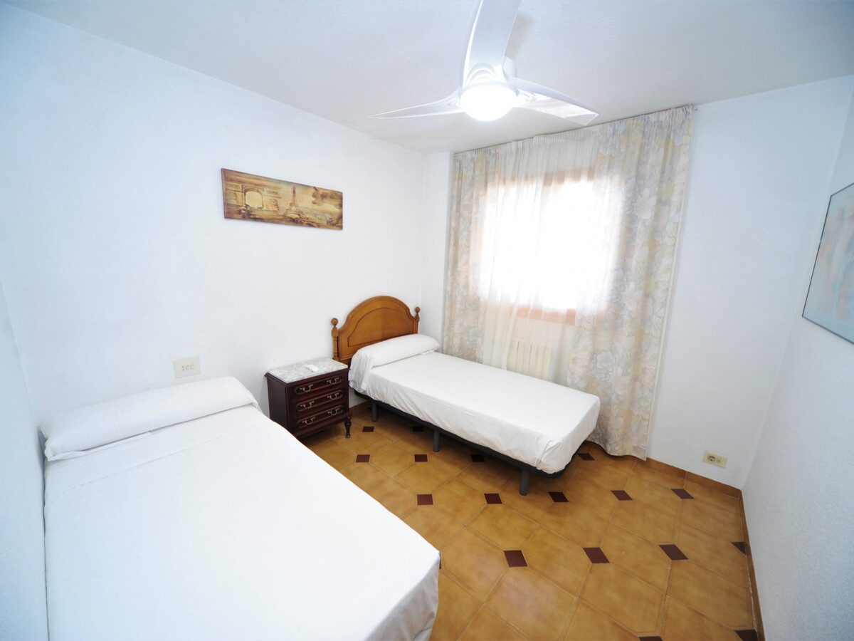 Villa 5 chambres à Benicàssim, 700m de la plage - Photo 13