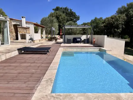 Villa Bienêtre à Moissac-Bellevue, piscine privée 8x4m : photo 11