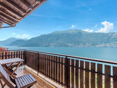 Appartement Lidia avec vue lac à Dorio : photo 16
