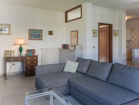 Grand Appartement 100m² avec jardin à Marina di Massa : photo 7
