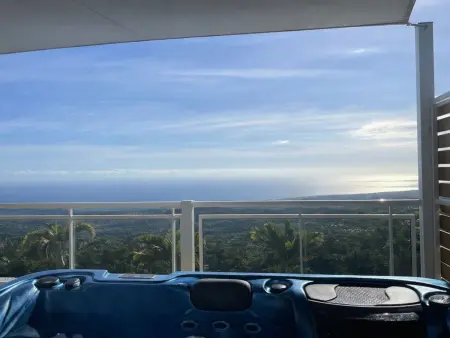 Gîte Salazie au Tampon : vue océan, terrasse, détente : photo 8