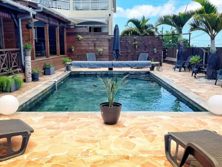 Gîte Salazie au Tampon : vue océan, terrasse, détente : photo 9