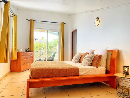 Appartement avec piscine chauffée et vue mer au Tampon : photo 3