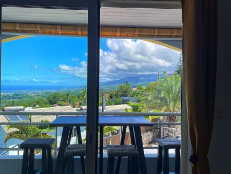 Appartement avec piscine chauffée et vue mer au Tampon : photo 7