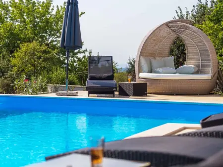 Villa Laura An : maison 4 chambres avec piscine infinity à Poreč : photo 5