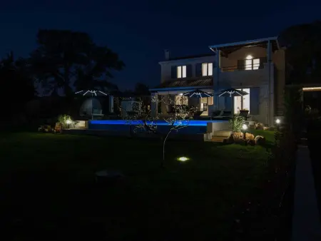 Villa Laura An : maison 4 chambres avec piscine infinity à Poreč : photo 23