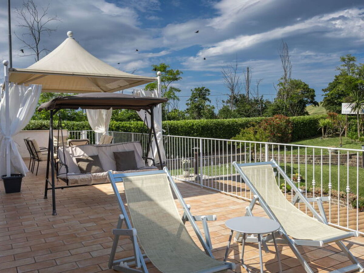 La Casa di Campagna – Maison 4 chambres piscine Carassai - Photo 23