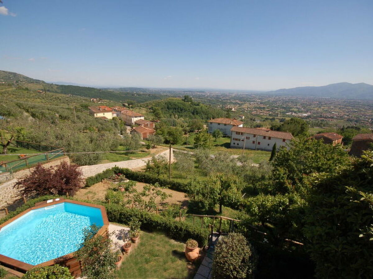 Alla Collina Del Sole – Maison Ciciana, piscine & jardin - Photo 2
